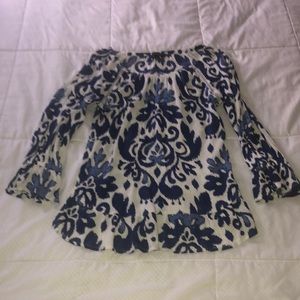 International concepts blue pattern peasant top